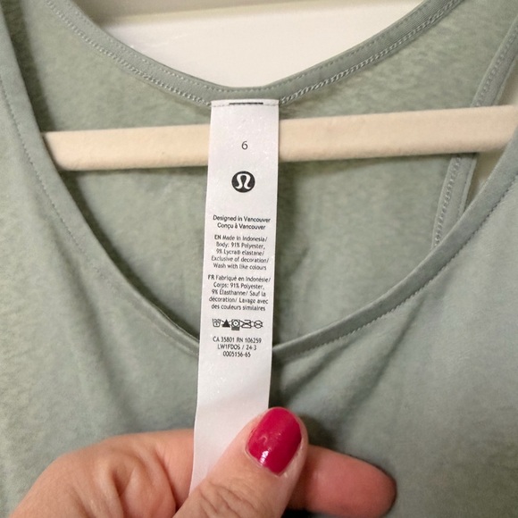 Lululemon lightweight Racerback Tank 6 - Picture 2 of 5